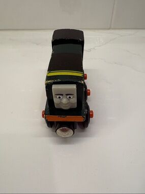 Thomas & Friends Wooden Railway Paxton